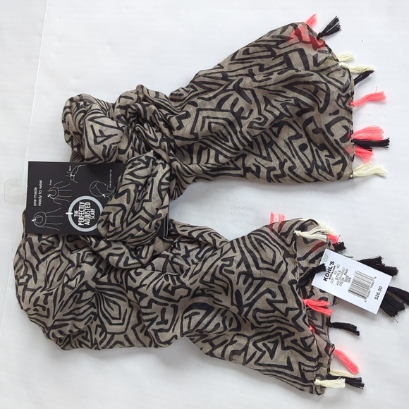 NEW The Perfectly Adjusted Scarf Tassel Pre-Made Ready to Wear Black - Picture 12 of 15